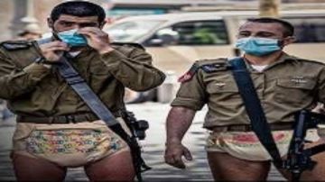 الجرب يحاصر الإسرائيليين داخل الملاجئ .. الحفاضات لأكثر من مرة وروائح كريهة تسيطر عليهم الجرب يحاصر الإسرائيليين داخل الملاجئ .. الحفاضات لأكثر من مرة وروائح كريهة تسيطر عليهم