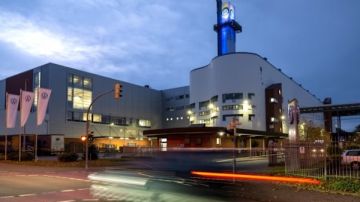 صفقة الشيطان .. فولكس فاجن تغلق مصنع السيارات لتصنع صواريخ إسرائيلية