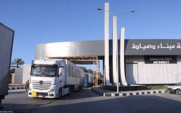 ميناء دمياط يدشن خدمة ترانزيت جديدة للشحنات عبر خط الرورو للخليج