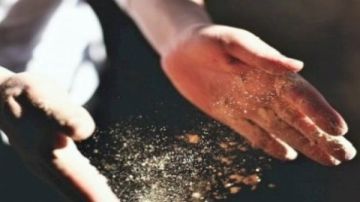 الإفتاء: يجوز التيمم للجنب في البرد الشديد بشرط.. تعرف عليه الإفتاء: يجوز التيمم للجنب في البرد الشديد بشرط.. تعرف عليه