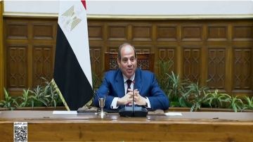 السيسي: الأم المصرية المدرسة الأولى التي تنشئ الأجيال فيديو