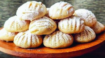  تكنولوجيا الأغذية تنصح بهذه المشروبات لضبط السكر وتعزيز الحرق بعد كعك العيد