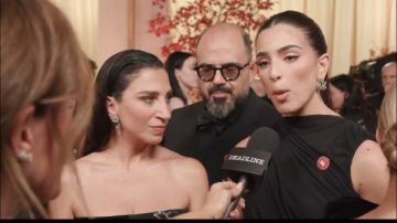 دبوس ومطالبة بوقف إطلاق النار.. فريق عمل صوت هند رجب على السجادة الحمراء لحفل الأوسكار.. صور