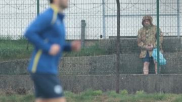 قبل مواجهة ملحق المونديال.. جاسوس إيطالي يقتحم تدريبات البوسنة والهرسك قبل مواجهة ملحق المونديال.. جاسوس إيطالي يقتحم تدريبات البوسنة والهرسك