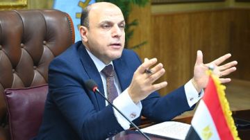 محافظ الغربية يترأس اجتماعا موسعا ويرفع درجة الاستعداد لمواجهة التقلبات الجوية