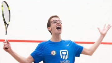 محمد زكريا يواجه بول كول في نهائي بطولة نيوزيلندا المفتوحة للاسكواش