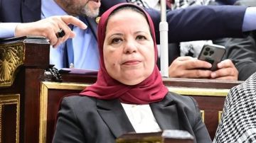 استجابة لطلبات النائبة أمل عصفور.. محافظ بورسعيد يوجه بتطوير مداخل المدينة ورفع كفاءة الطرق