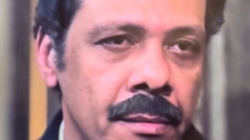 تمثيل الكبار.. أحمد حلمي يشيد بأداء حمزة العيلي في حكاية نرجس تمثيل الكبار.. أحمد حلمي يشيد بأداء حمزة العيلي في حكاية نرجس