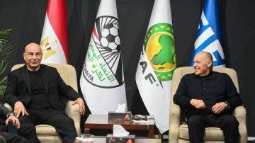 في اجتماع طارئ.. اتحاد الكرة يعلن انتهاء أزمة ودية اسبانيا