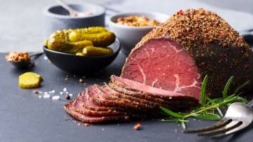 ماذا يحدث لجسمك عند تناول البسطرمة؟