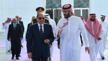 مصر والخليج جسد واحد .. كيف تناولت الصحف العالمية تأكيدات الرئيس السيسي على وحدة المصير؟ مصر والخليج جسد واحد .. كيف تناولت الصحف العالمية تأكيدات الرئيس السيسي على وحدة المصير؟