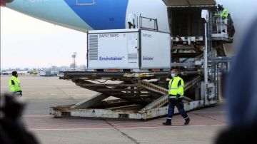 الشحن الجوي ركيزة مرونة التجارة العالمية وسط الاضطرابات الشحن الجوي ركيزة مرونة التجارة العالمية وسط الاضطرابات