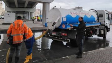 محافظ الجيزة: السيطرة على آثار موجة الأمطار دون تعطيل الحركة