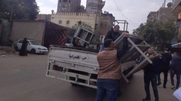 محافظة الجيزة تواصل إعادة الانضباط بشوارع مستشفى الصدر والسلام بالعمرانية