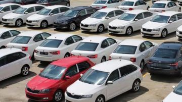 600 جنيه رسوم وضرائب على السيارات الملحقة طبقا للقانون