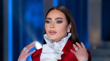 أسماء إبراهيم تخطف الأنظار بالأحمر فى أحدث ظهور شاهد