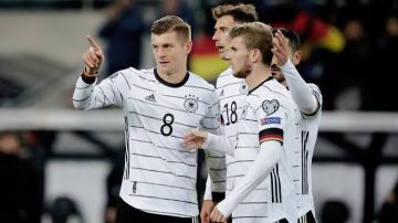 مواجهة ودية مرتقبة بين المنتخب الألماني ونظيره الغاني