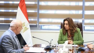 وزيرة التنمية المحلية والبيئة تتابع الموقف التنفيذي لمنظومة التصالح على بعض مخالفات البناء بالمحافظات وزيرة التنمية المحلية والبيئة تتابع الموقف التنفيذي لمنظومة التصالح على بعض مخالفات البناء بالمحافظات