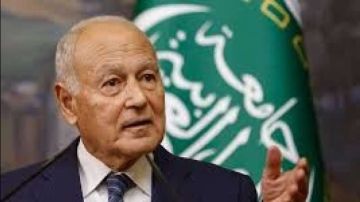 أبو الغيط يدين الاعتداءات الإيرانية على دول عربية أبو الغيط يدين الاعتداءات الإيرانية على دول عربية