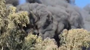 حريق هائل في مصنع قطع غيار سيارات على طريق طلخا شربين بالدقهلية (صور)