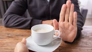 كيف تتوقف عن الكافيين بدون صداع؟.. أفضل الطرق لتقليل القهوة بأمان