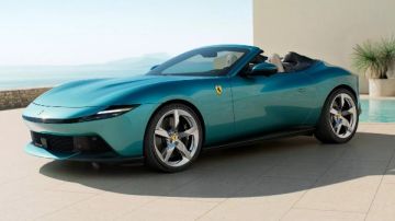 تسارع مذهل.. فيراري تكشف أمالفي سبايدر الجديدة