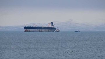 6 سفن تعبر مضيق هرمز منذ بداية الحرب حتى الآن 6 سفن تعبر مضيق هرمز منذ بداية الحرب حتى الآن