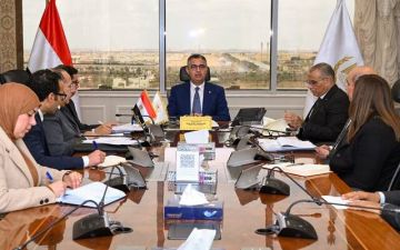 التموين المصرية تؤكد توافر مخزون استراتيجي آمن للسلع واستقرار الإمدادات التموين المصرية تؤكد توافر مخزون استراتيجي آمن للسلع واستقرار الإمدادات