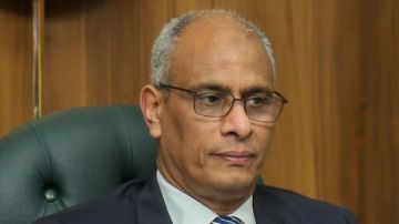 الخطة الاستثمارية.. محافظ كفرالشيخ يتابع أعمال تركيب الإنترلوك بسيدي سالم