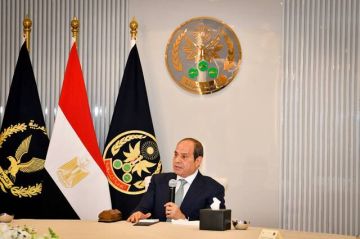 السيسي: المنطقة تمر بظروف صعبة إذا استمرت الحرب السيسي: المنطقة تمر بظروف صعبة إذا استمرت الحرب