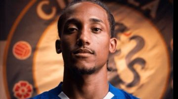 جواو بيدرو يتوج بجائزة أفضل لاعب في تشيلسي لشهر فبراير