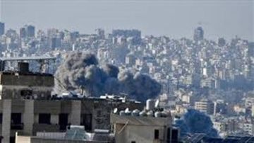 جيش الاحتلال ينذر سكان جنوب نهر الزهراني في لبنان بإخلاء المنطقة جيش الاحتلال ينذر سكان جنوب نهر الزهراني في لبنان بإخلاء المنطقة