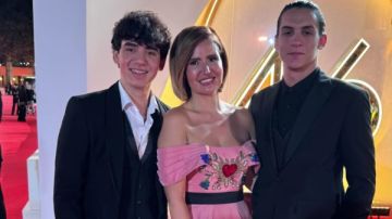 هنا شيحة تهنئ متابعيها بحلول عيد الفطر المبارك هنا شيحة تهنئ متابعيها بحلول عيد الفطر المبارك