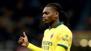 للعلاج مع ميلان.. لياو يغيب عن وديات البرتغال استعدادا للمونديال