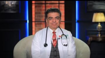 مخاطر صحية تهدد القلب حال الإفراط في كعك العيد.. جمال شعبان يحذر