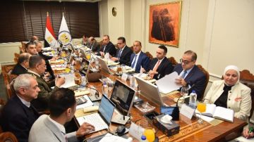 وزير الصحة يشهد اجتماع مجلس إدارة الهيئة المصرية للشراء الموحد