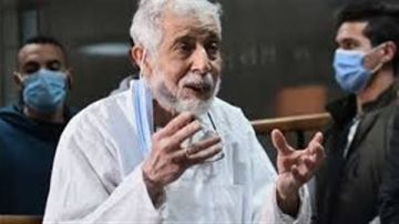 إدراج محمود عزت وعبدالمنعم أبو الفتوح نهائيا على قائمة الإرهابيين إدراج محمود عزت وعبدالمنعم أبو الفتوح نهائيا على قائمة الإرهابيين