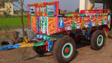 50 جنيه رسوم وضرائب على المقطورات الزراعية طبقا للقانون