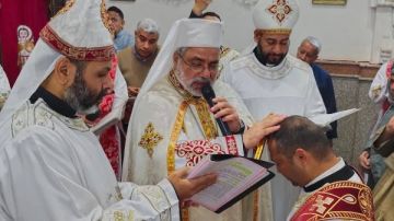 الأنبا عمانوئيل يمنح الدرجة الدياكونية للإكليريكي مكاريوس وهيب