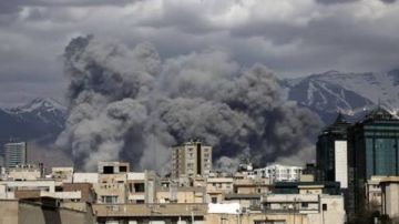 البحرين تتصدى لموجة صواريخ إيرانية دون خسائر في الأرواح