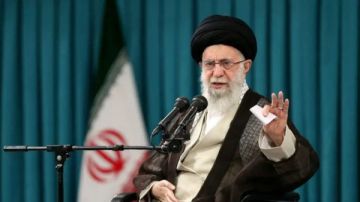 الحرس الثوري: سننتقم من قتلـة القائد خامنئي.. ورويترز تبرز اغتيـ.ـال 9 من قادة طهران الحرس الثوري: سننتقم من قتلـة القائد خامنئي.. ورويترز تبرز اغتيـ.ـال 9 من قادة طهران