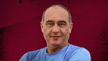 الرحلة مستمرة.. سيراميكا كليوباترا يعلن تمديد عقد علي ماهر مع الفريق الرحلة مستمرة.. سيراميكا كليوباترا يعلن تمديد عقد علي ماهر مع الفريق