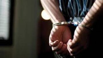 قرار من النيابة بشأن المتهم بطعن سيدة وابنتها في الشارع بعزبة النخل