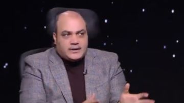 محمد الباز: الاستقرار أولوية في مصر بينما تميل مجتمعات السعودية والخليج إلى التغيير