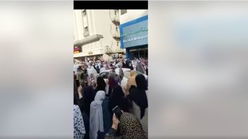 من الاتهام إلى التكريم .. ممر شرفي لمعتمر مصري بعد ثبوت براءته يشعل مواقع التواصل الاجتماعي