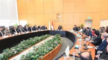 وزيرة الإسكان تعقد اجتماعا موسعا مع غرفة التطوير العقاري لتعزيز التعاون وزيرة الإسكان تعقد اجتماعا موسعا مع غرفة التطوير العقاري لتعزيز التعاون