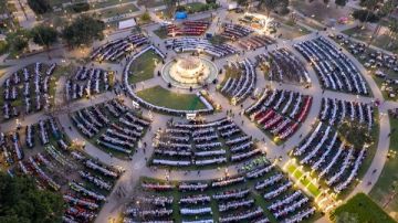 أجواء رمضانية مميزة.. الإسكندرية تحتفل بروح الوحدة والتكاتف في أكبر إفطار جماعي بالمحافظة شاهد