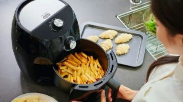 المقلاة الهوائية.. هل تجعل طعامك صحيا أم ألذ؟