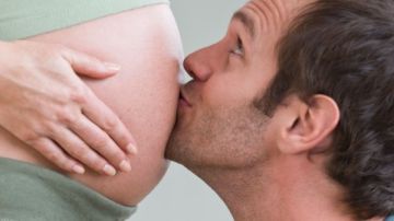 دراسة صادمة.. صحة الأب قبل الحمل تؤثر على نمو الطفل