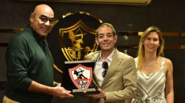 هشام نصر: ظروفنا المالية صعبة للغاية والحرب قامت لما الزمالك تصدر الدوري هشام نصر: ظروفنا المالية صعبة للغاية والحرب قامت لما الزمالك تصدر الدوري